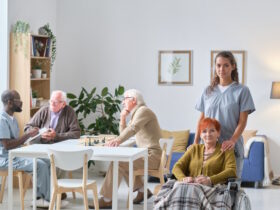 dom opieki seniorow aktywnosci